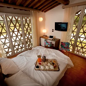 https://locanda-santagata.it-tuscanyhotel.com